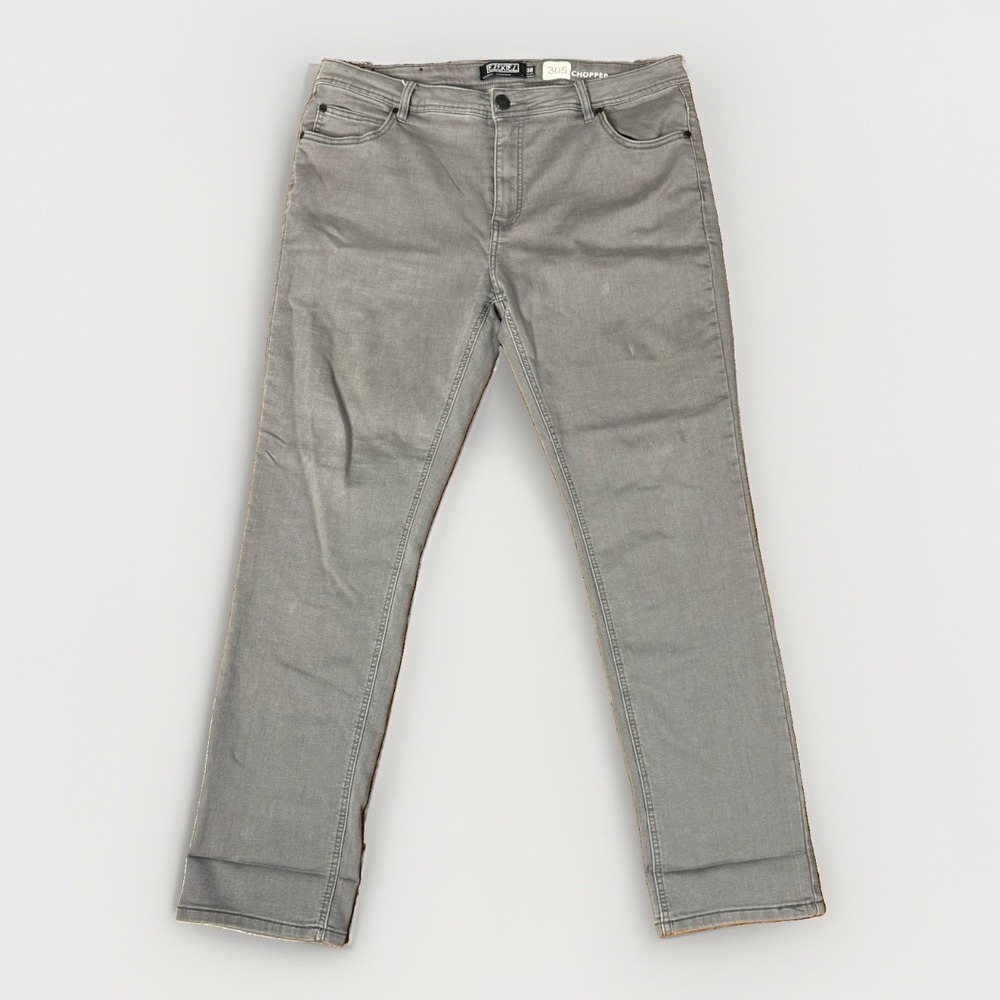 Ezekiel 305 Chopper Slim-straight Gray Men's Jeans Size 38